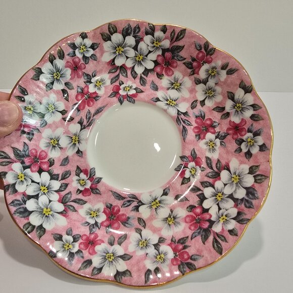 Royal Albert - Pink Surprise Floral Vintage Saucer, Garden Party Series - Picture 3 of 4